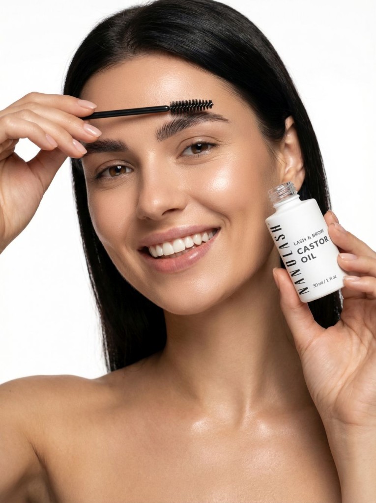 eyelashes castor oil nanolash